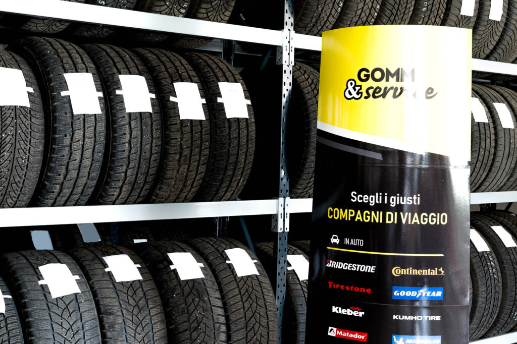 Deposito Gomme Maroni Turismo Officina Falck