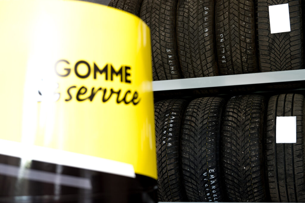 Deposito Gomme Maroni Turismo Officina Falck